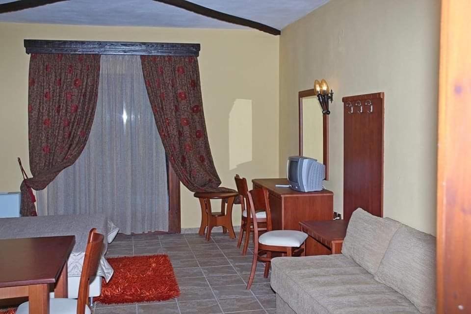 Tsigoura Verde Resort Mikros Prinos Exterior foto